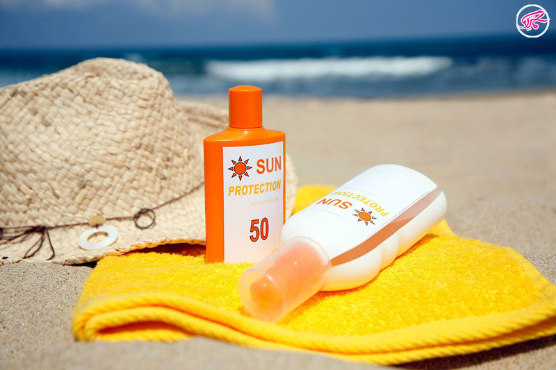 بررسی و راهنمای دقیق انواع کرم ضد آفتاب برای پوست های مختلف 1